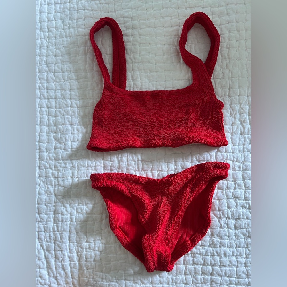 Hunza G Red Textured Bra Set
